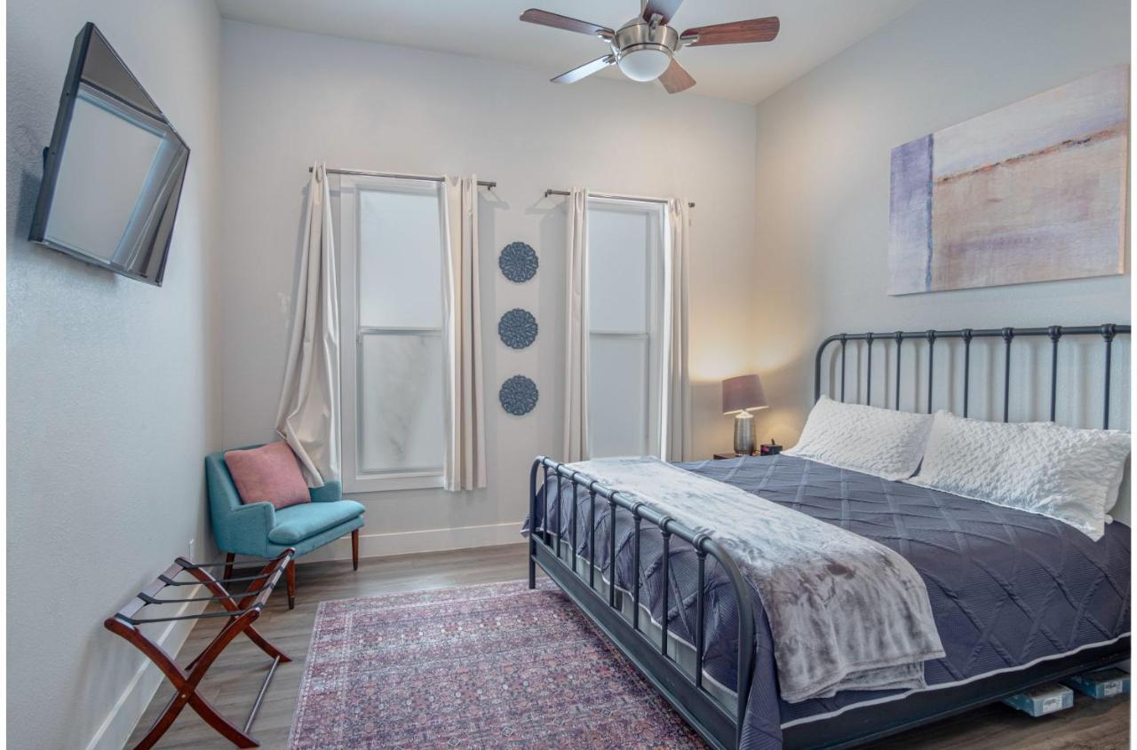 Gorgeous Family-friendly Near Downtown San Antonio