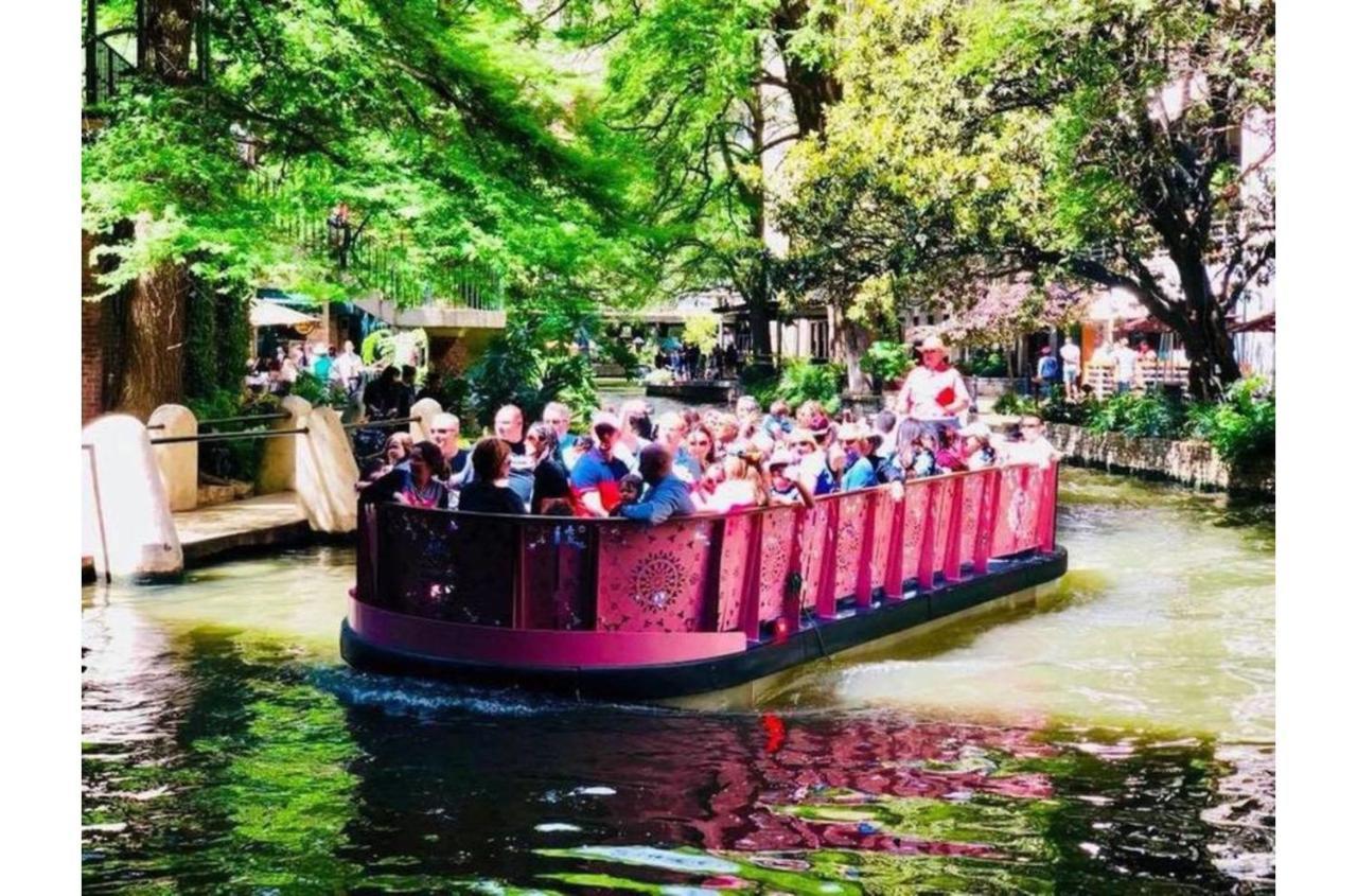 Gorgeous Family-friendly Near Downtown San Antonio